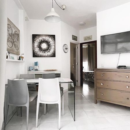 Lovely Villa - Pool Front, Private Roof Terrace, Wifi Fiber Optic Corralejo Eksteriør billede