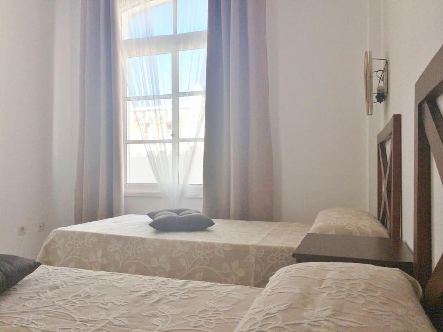 Lovely Villa - Pool Front, Private Roof Terrace, Wifi Fiber Optic Corralejo Eksteriør billede